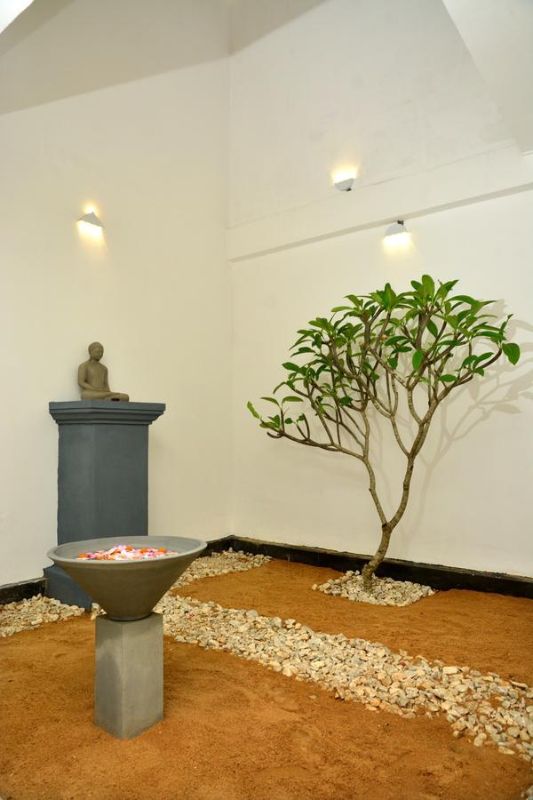 Green Ayurvedic Beach Resort Negombo Buitenkant foto